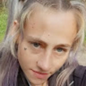 Meet your Posher, Ada